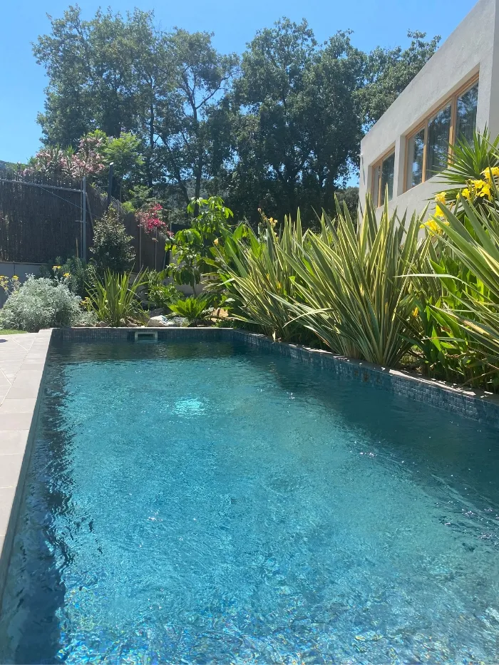 Casa Cabrils 18 Ral64 arquitectura. Casa Cabrils