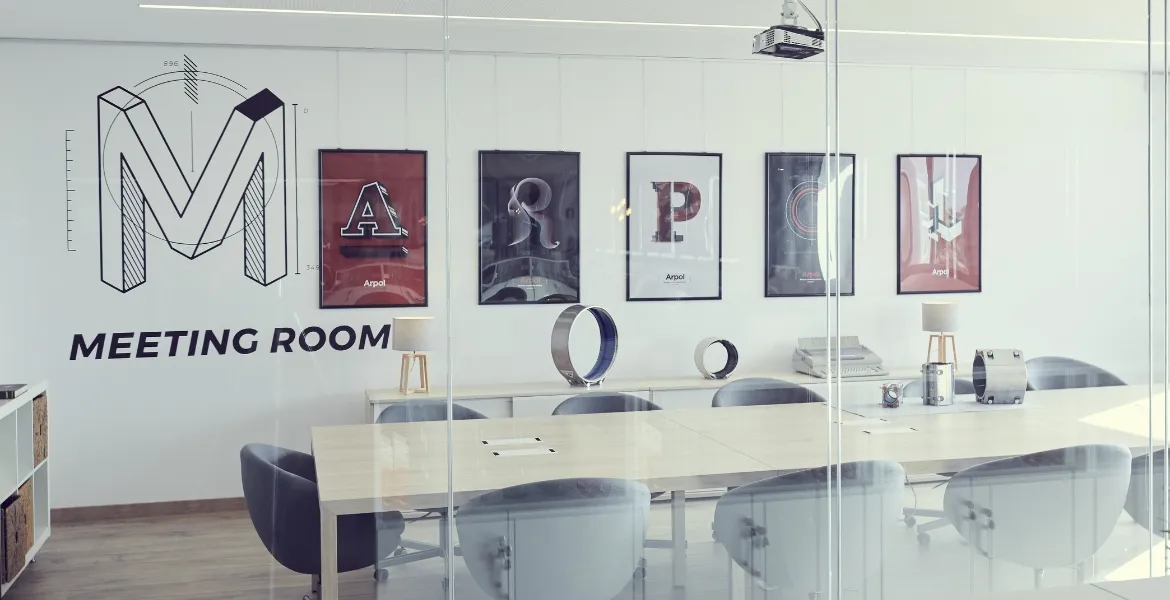 Oficines Arpol 3 Ral64 arquitectura. Oficines Arpol