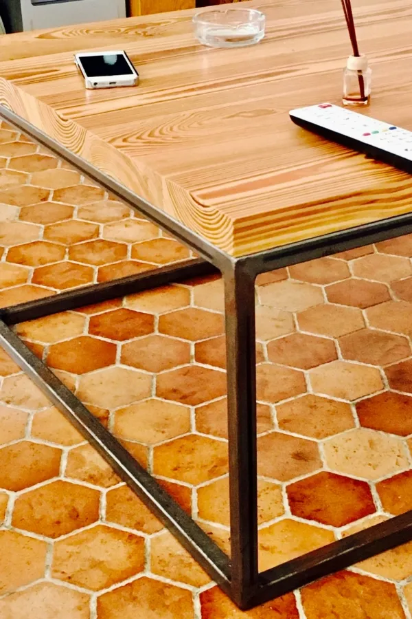 Casa Besins 13 Ral64 arquitectura. Casa Besins