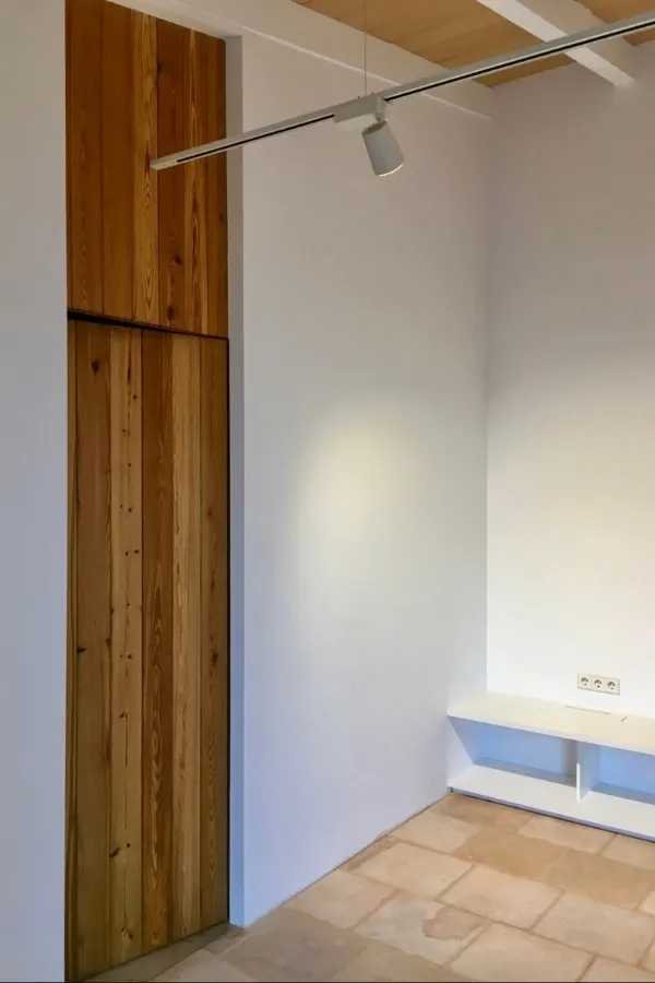 Casa Besins 14 Ral64 arquitectura. Casa Besins